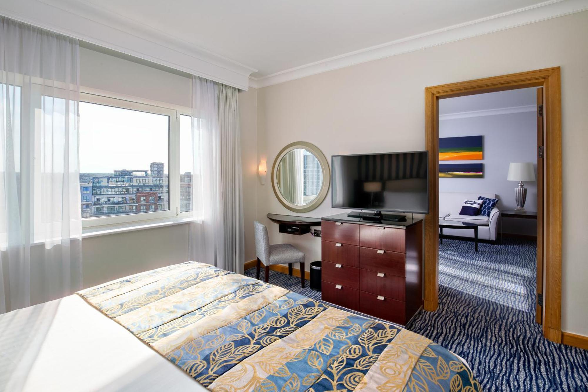 The Chelsea Harbour Hotel And Spa London Exterior photo A bedroom at the hotel