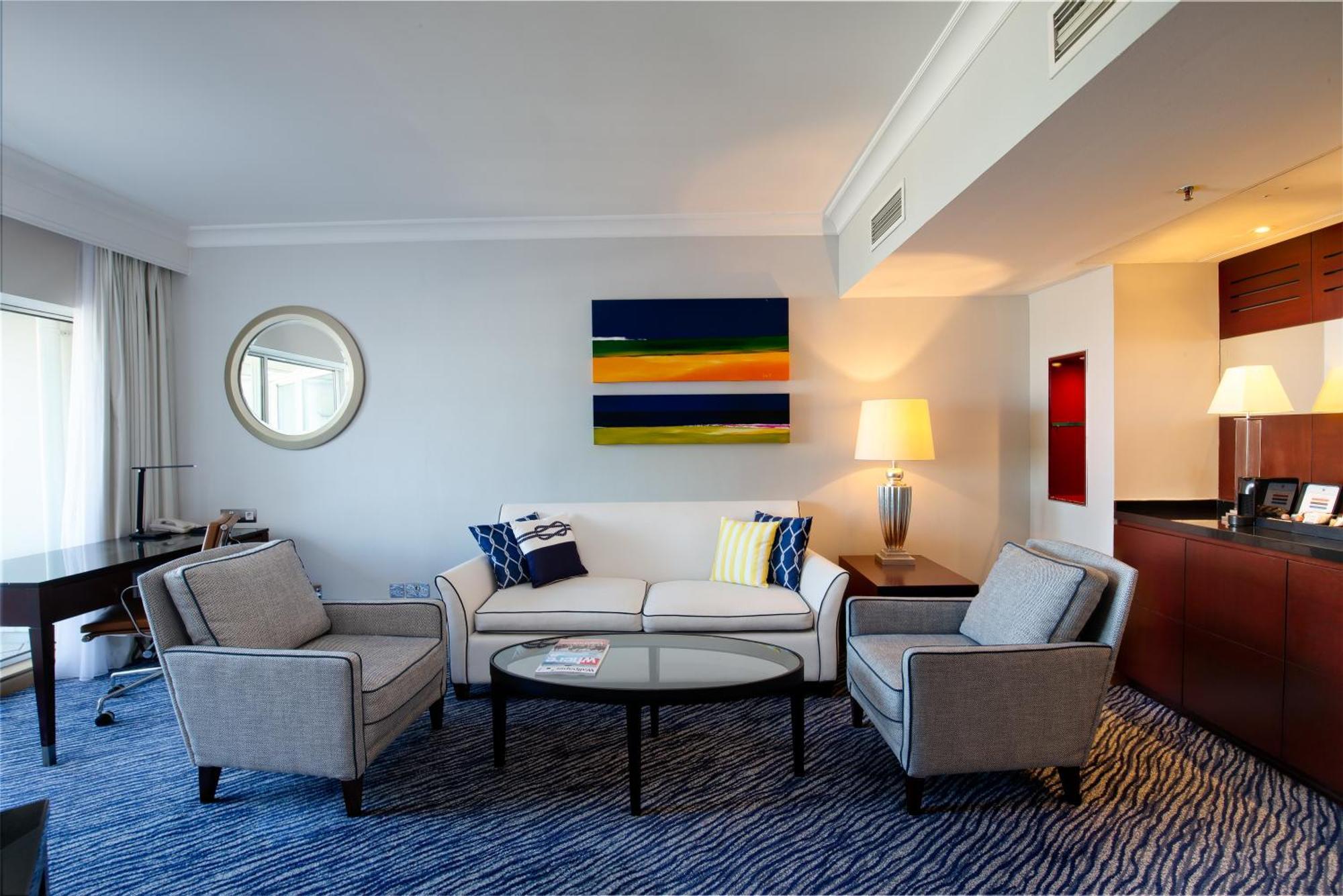 The Chelsea Harbour Hotel And Spa London Exterior photo A suite at the InterContinental