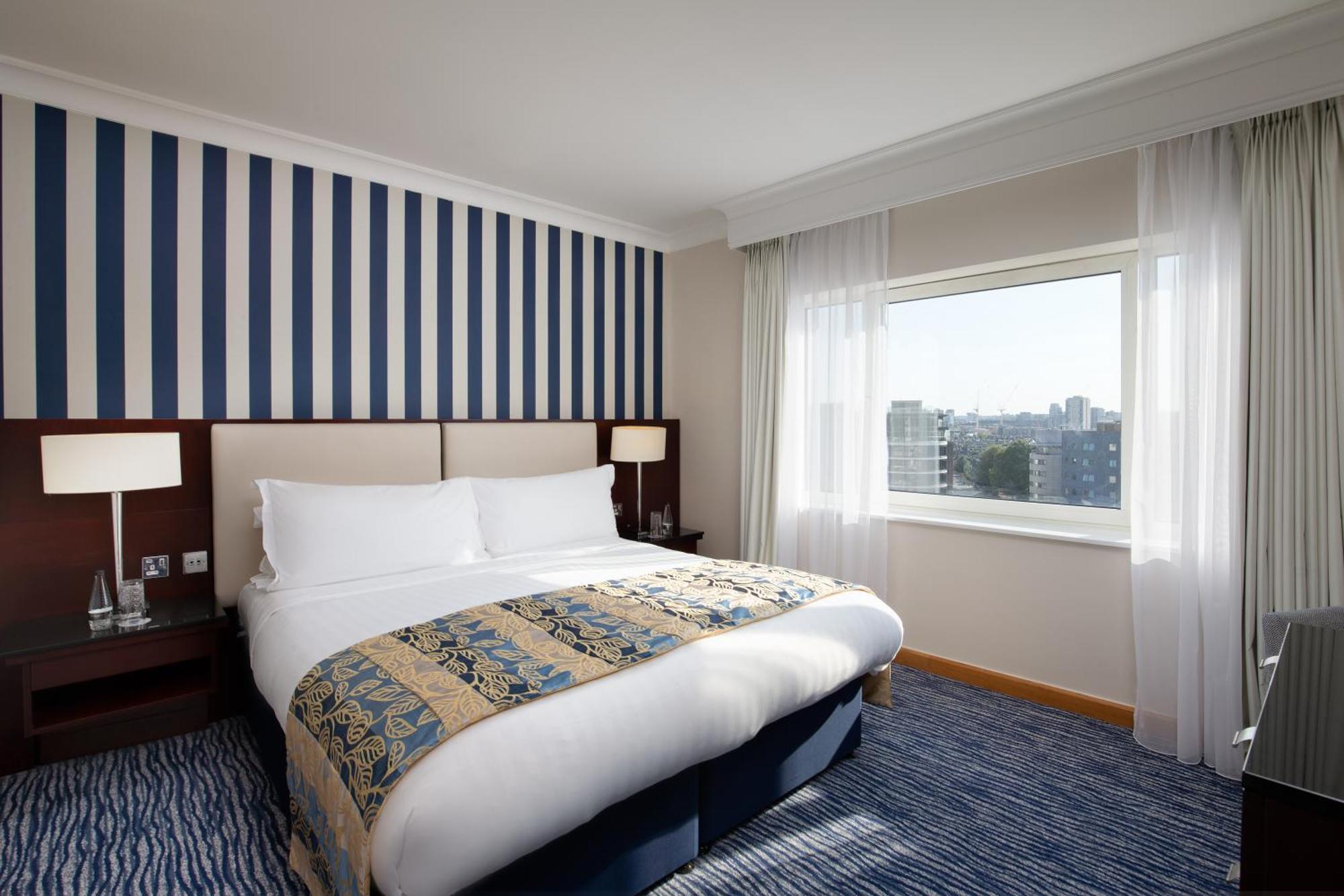 The Chelsea Harbour Hotel And Spa London Exterior photo A bedroom at the hotel