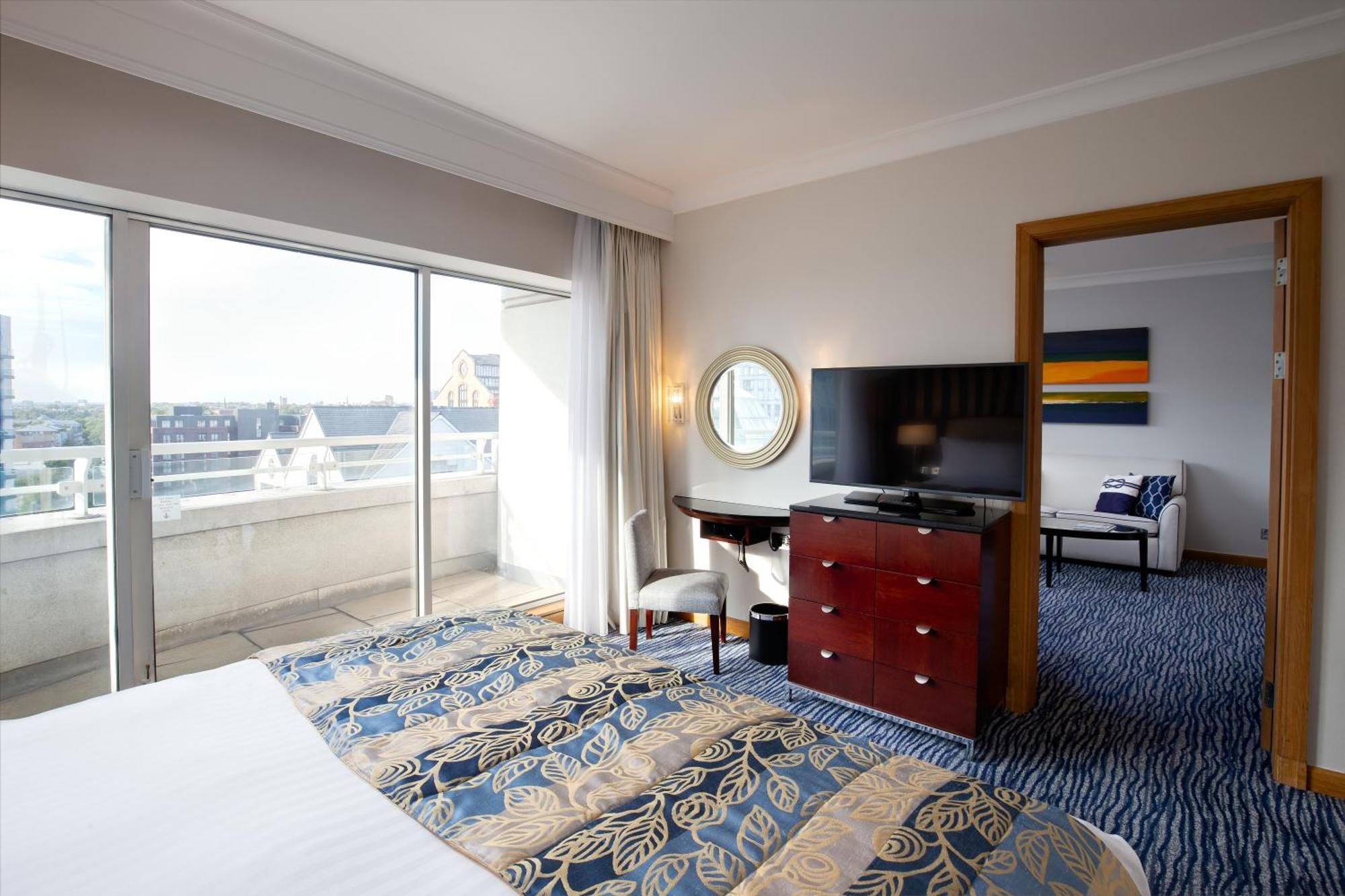 The Chelsea Harbour Hotel And Spa London Exterior photo A room at the hotel